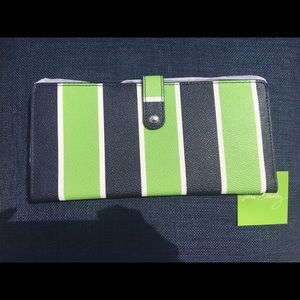 Vera Bradley NWT Travel wallet Lucky Stripe
